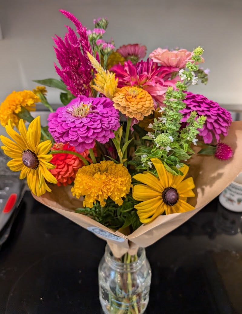 Heartland Blooms Bouquet Builder Kit